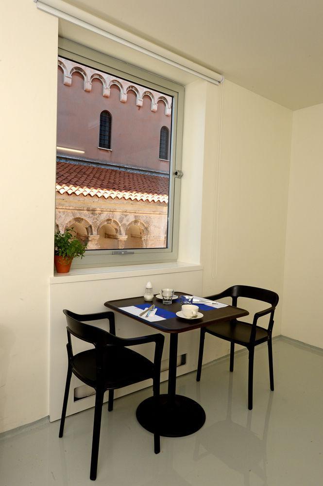 Boutique Forum Ostello